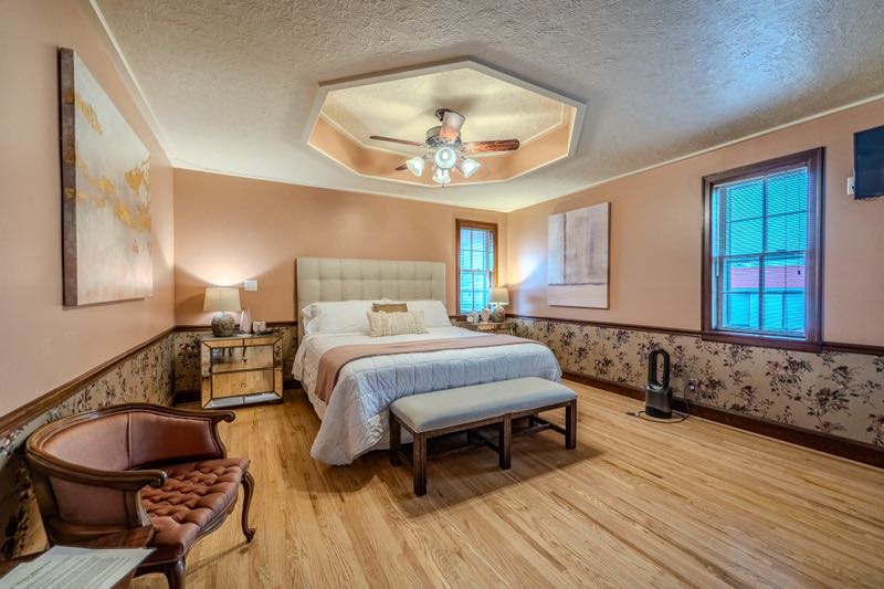 The Carriage House Suite